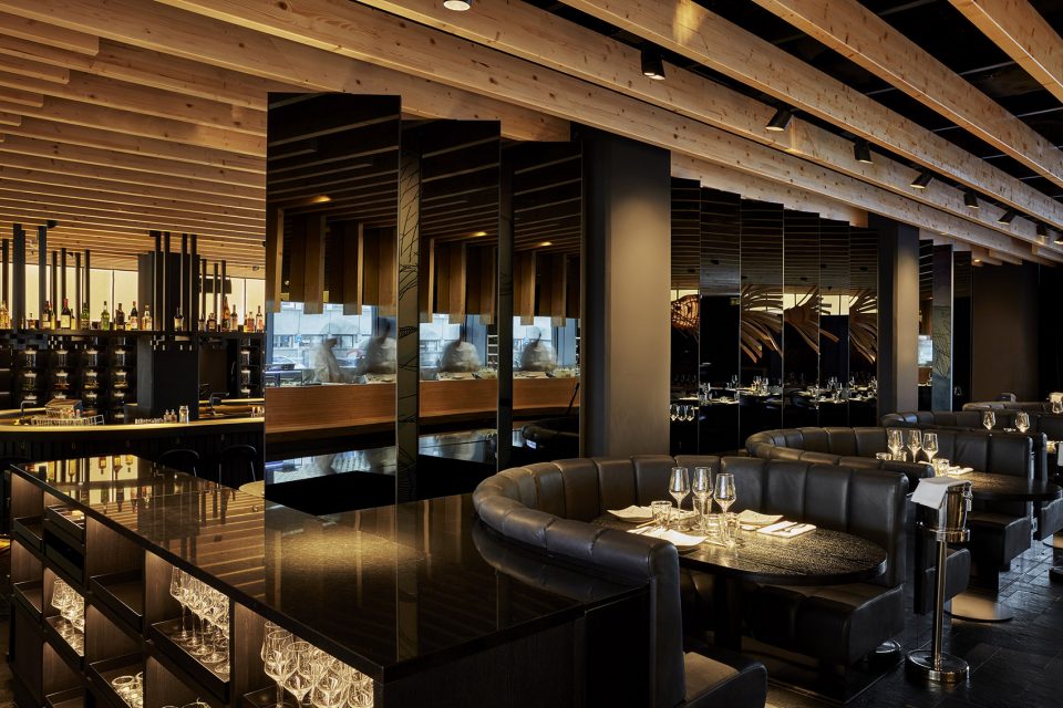 Restaurant IZAKAYA Munich by concrete