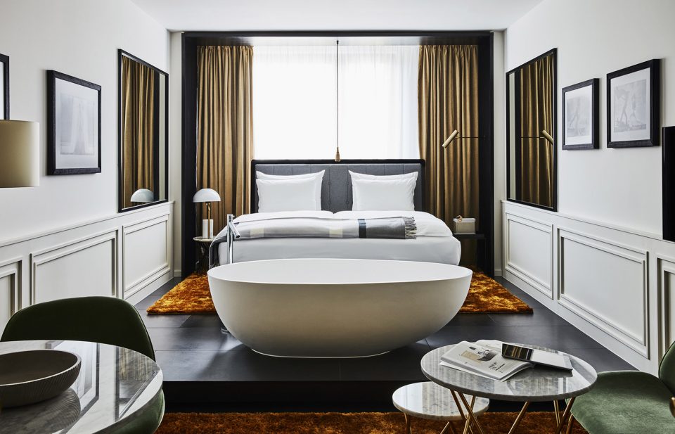 roomers munich deluxe premium room concrete