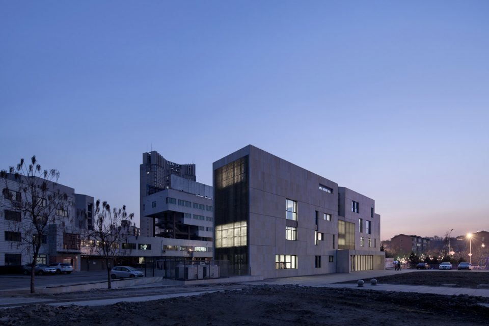 Cultural and Artistic Center in Benxi China by TAOA