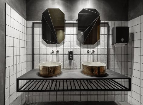 Black drop Greece By Ark4 lab of architecture