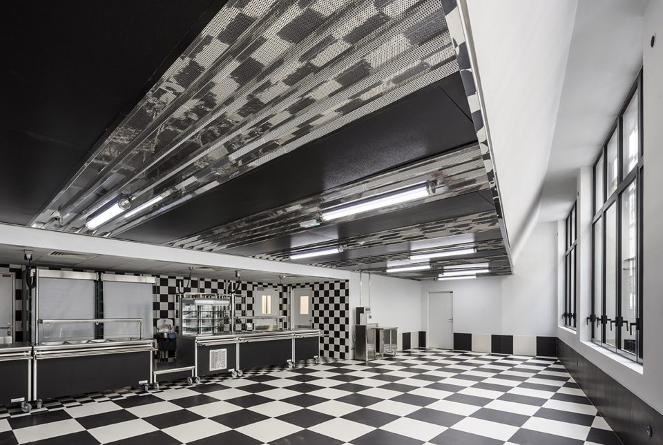 Residence et Restaurant Social by PERIPHERIQUES Architectes