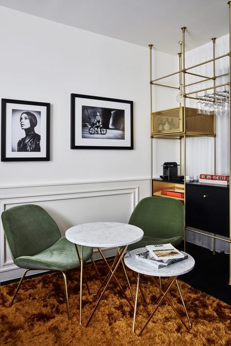 roomers munich deluxe room concrete