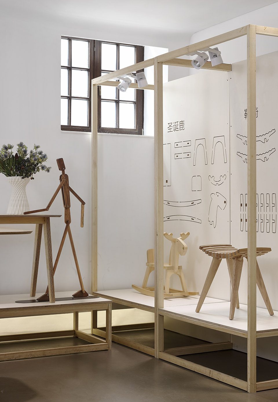 retail section 05 dot make popup store dot architects