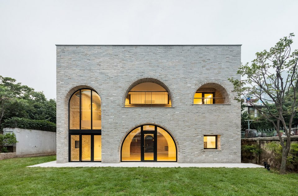 Cheongun Residence By Hyundai Kim Tectonics Lab