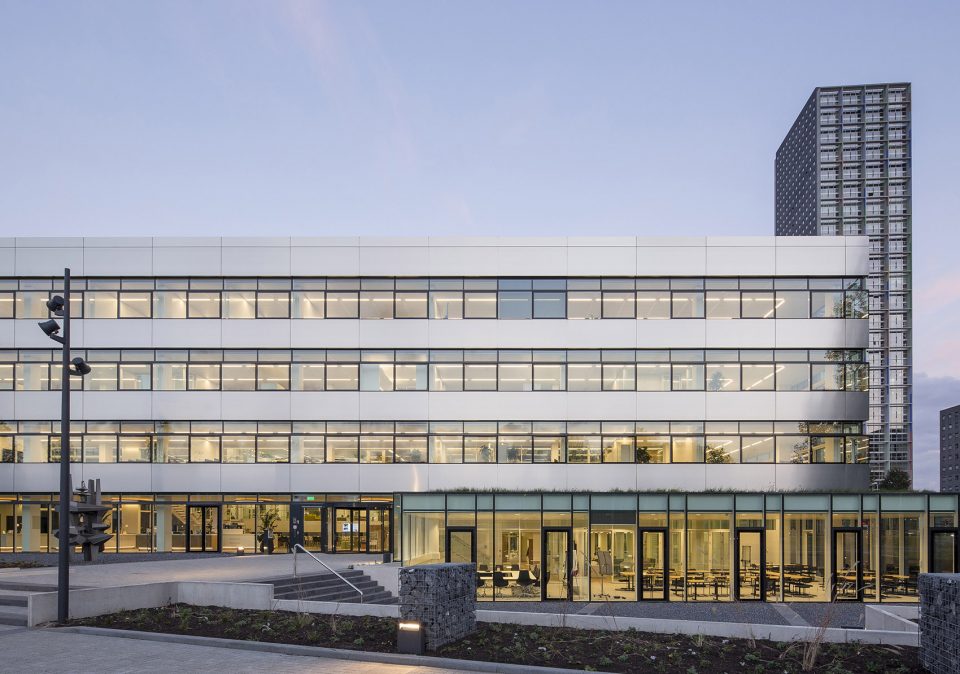 Van Spaendonck Enterprise House by Cepezed Architects