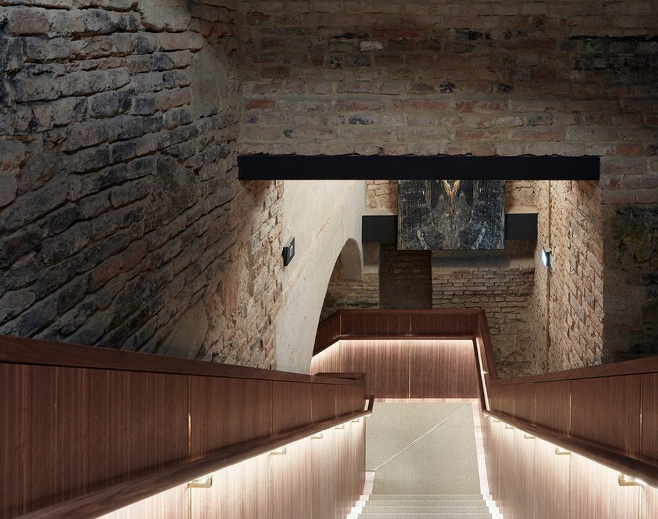 krypt bar by buro klk