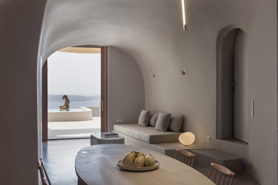 Two Holiday Houses in Firostefani by Kapsimalis Architects