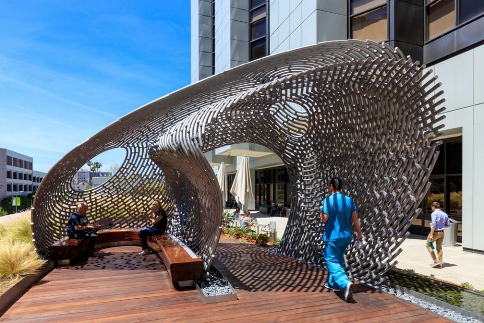 Healing Gardens for Cedars Sinai Medical Center By AHBE Landscape Architects 960x640