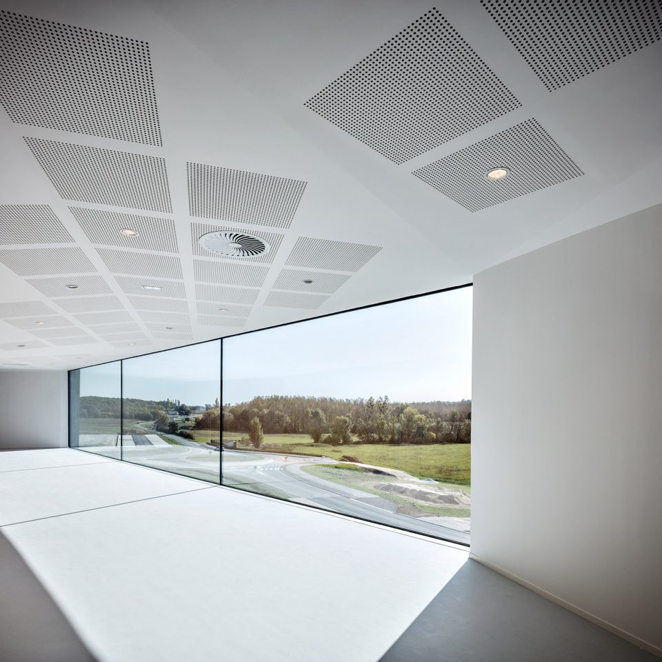 Congress Center Of Haute Saintonge by Tetrarc Architectes