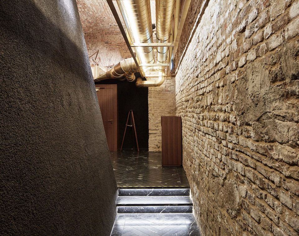 krypt bar by buro klk