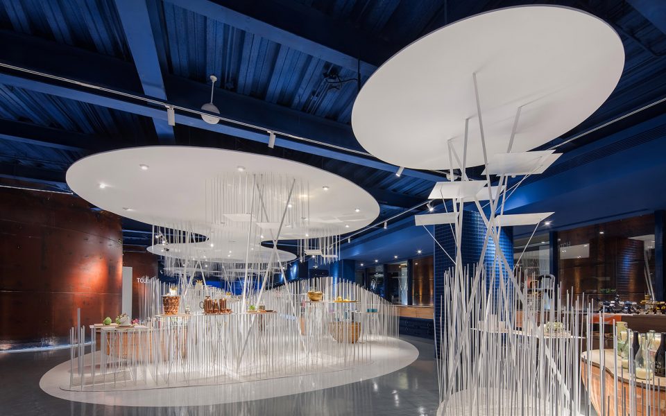 751 Fashion Buyer Shop by CUN Design