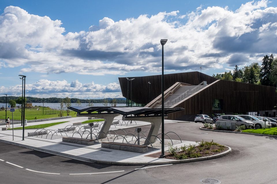 holmen aquatics center by arkis arkitektar