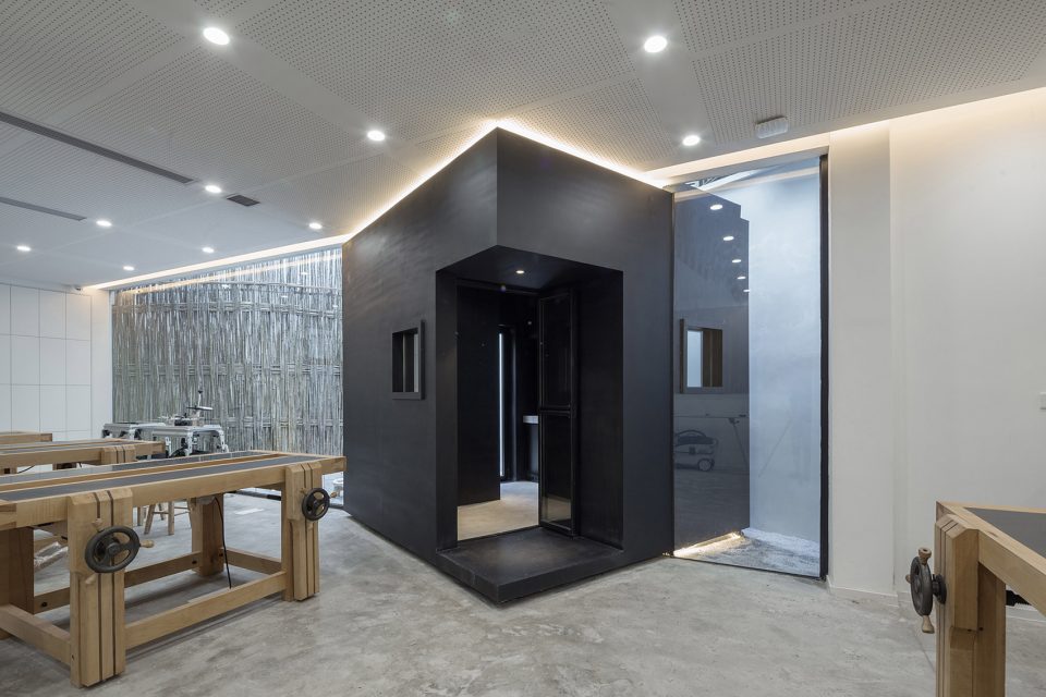 Spatial Renovation of M.Y.Lab Wood Workshop in Shanghai By Continuation Studio