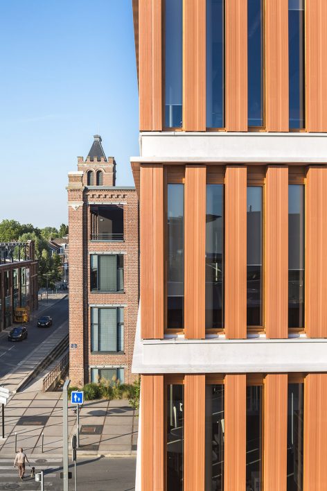 THE DOGE building by Atelier TARABUSI