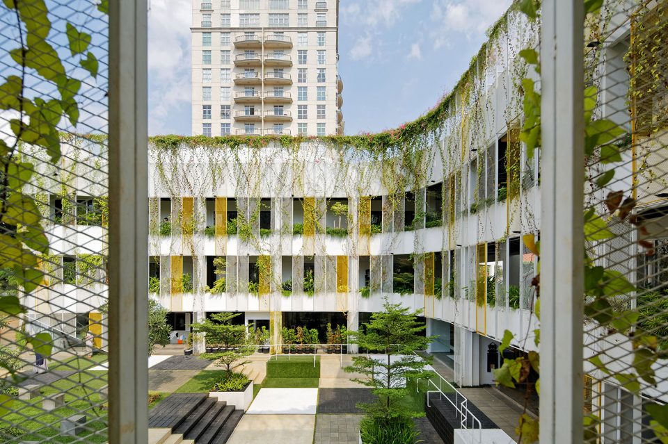 Golkar Jakarta Office by Delution Architect