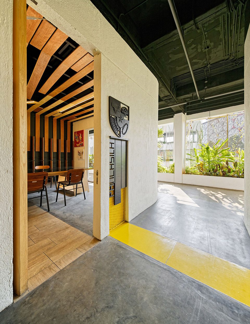 Golkar Jakarta Office by Delution Architect