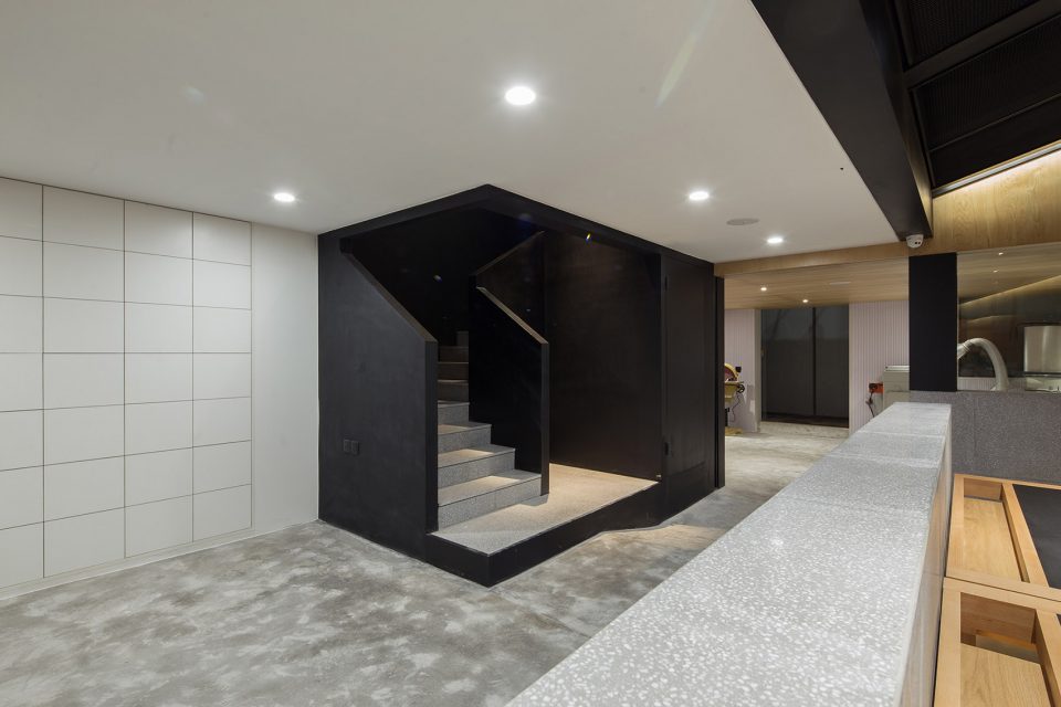 Spatial Renovation of M.Y.Lab Wood Workshop in Shanghai By Continuation Studio