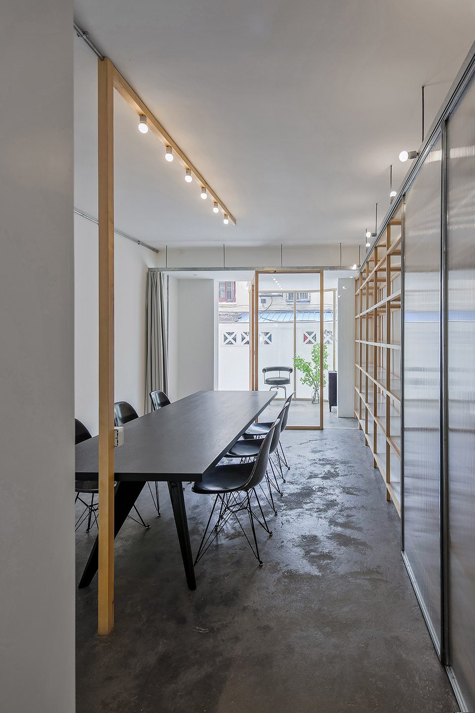 Architects’ studio by Atelier TAOC