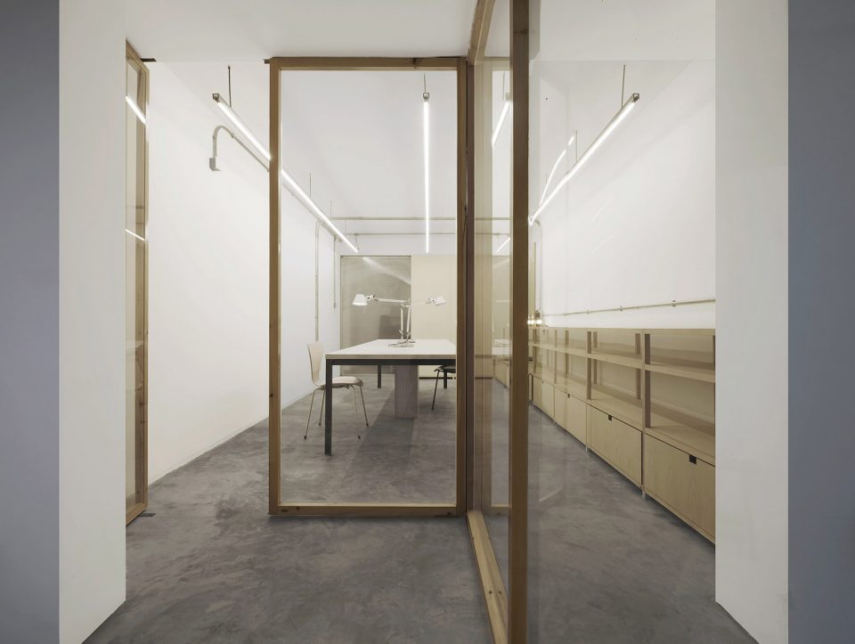 Architects’ studio by Atelier TAOC