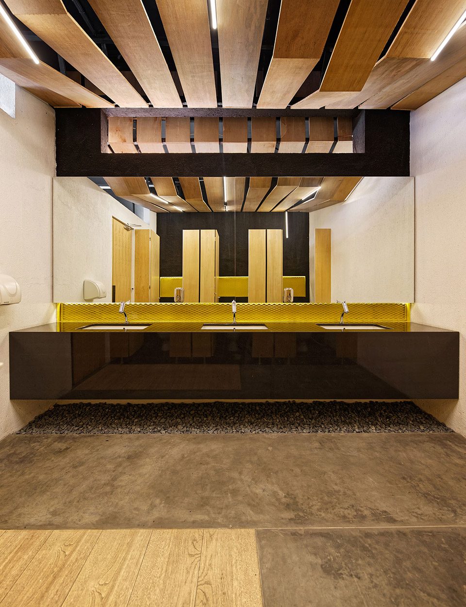 Golkar Jakarta Office by Delution Architect