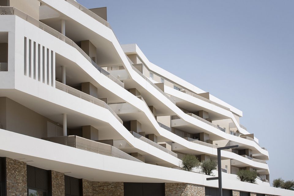 MAS DE ROCHET AARCHITECTURE