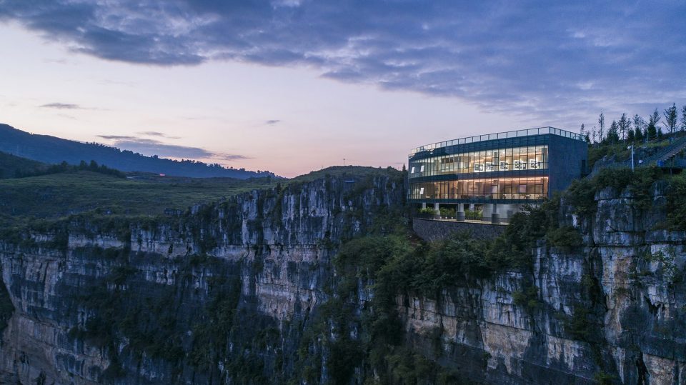 Limestone Gallery by 3andwich Design