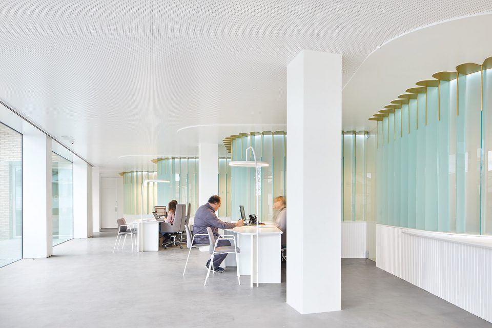 luminous radiator by unparelldarquitectes