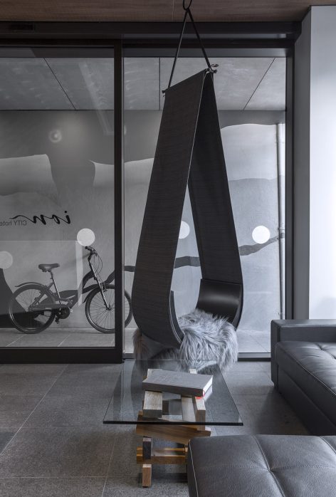 ION City Hotel by Minarc