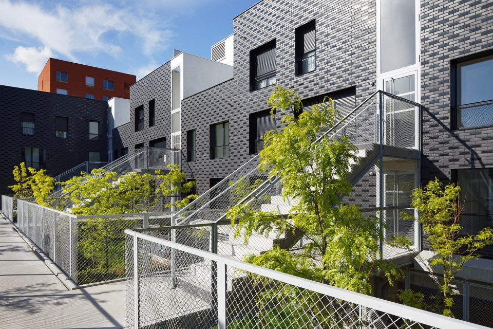 Social Housing Ivry by Atelier du Pont