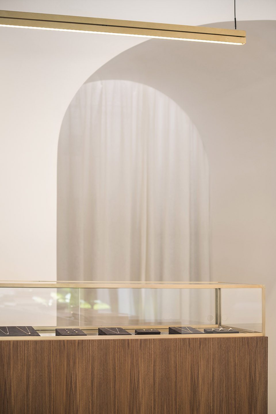 Vrai Oro Store by Warren Office For Research and Design