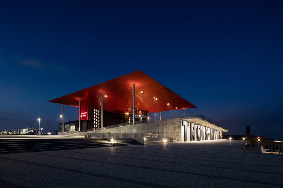 Amphithéâtre Cogeco by Atelier Paul Laurendeau