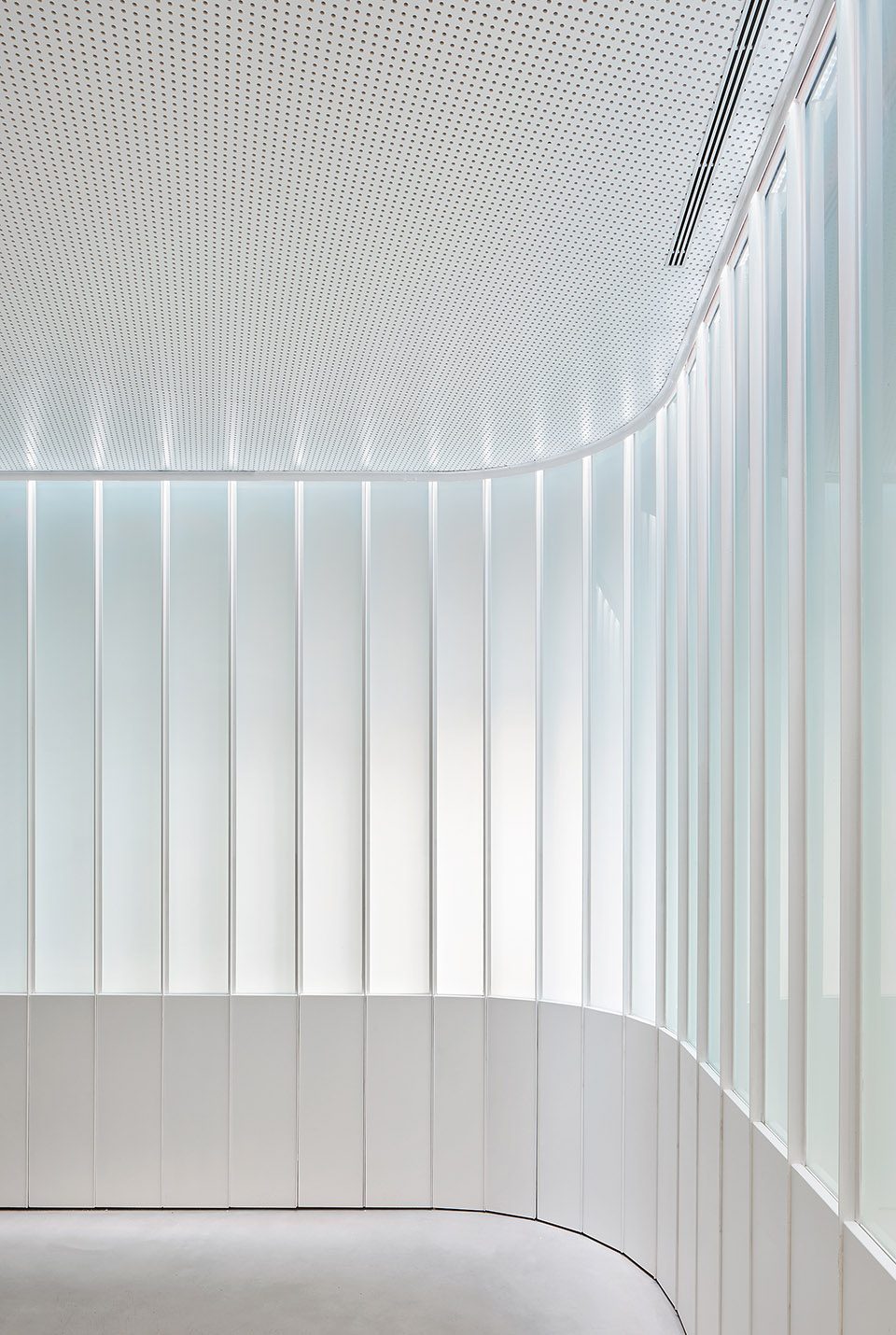 luminous radiator by unparelldarquitectes