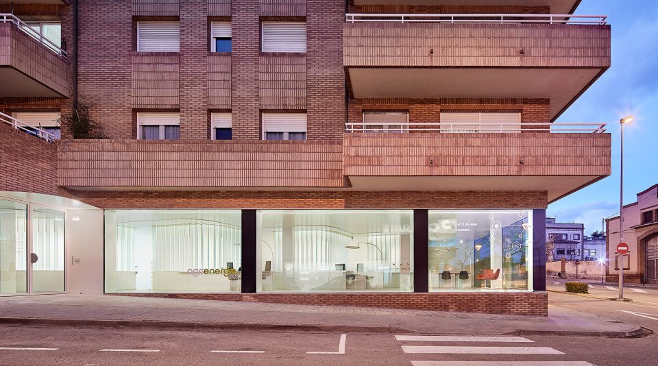 luminous radiator by unparelldarquitectes