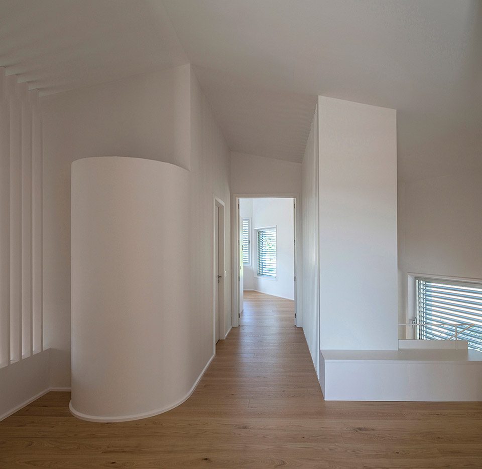 Marunys Shell House by unparelldarquitectes