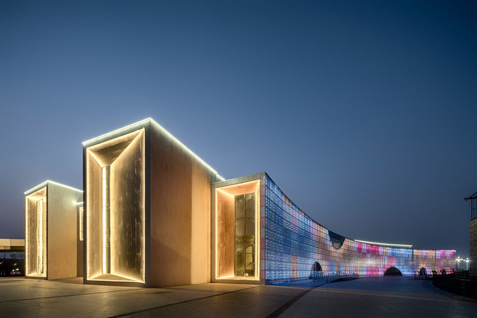 Design of Tianyi Lake Childrens Experience Pavilion by iDEA