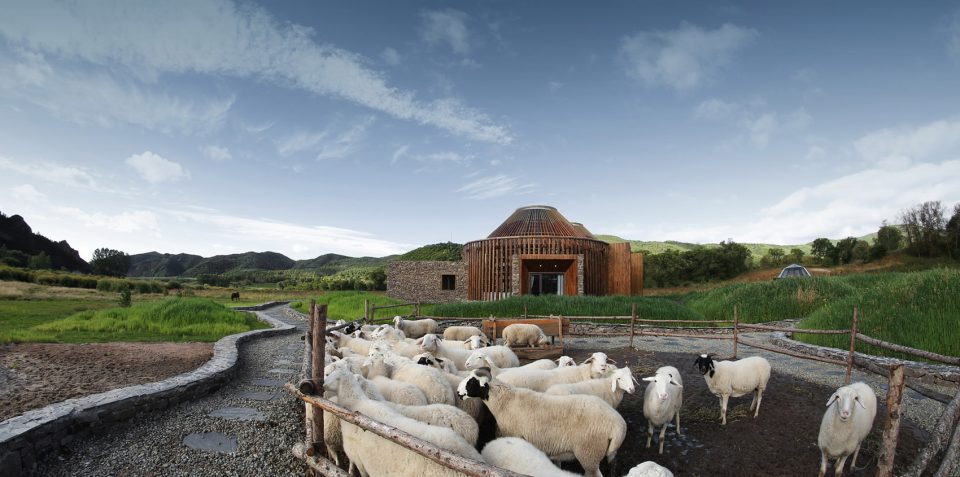 22DREAM HOUSE22 in Mulan Weichang by HDD
