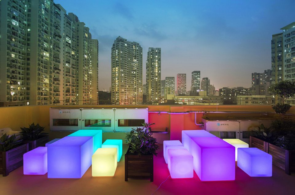 LM Youth Community China by DOFFICE