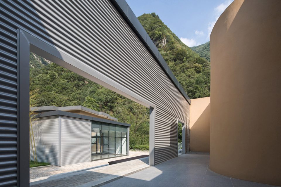 Chatouya Visitor Center China by Tumushi Architects