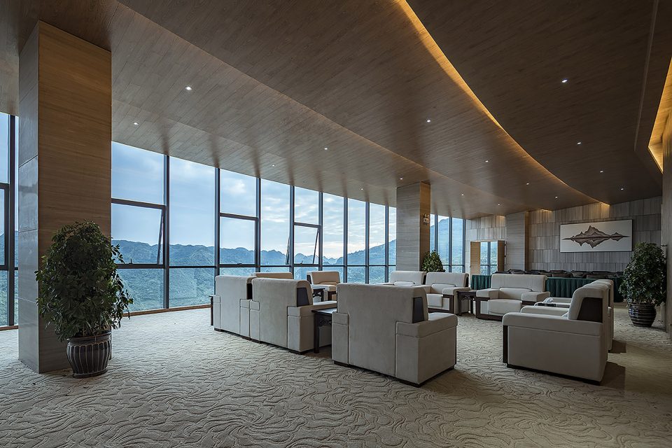 Limestone Gallery by 3andwich Design