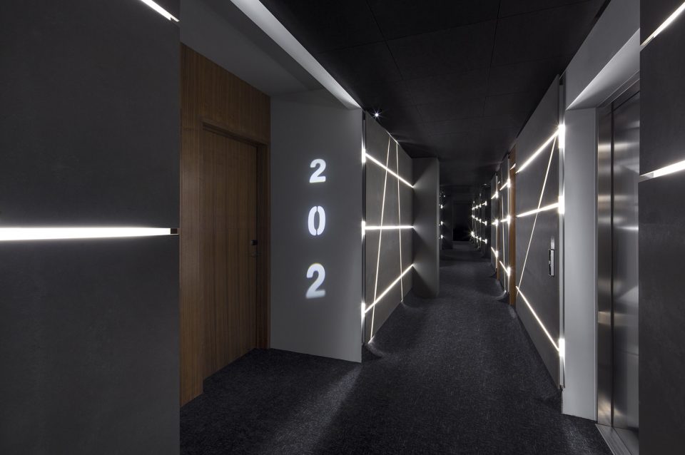 ION City Hotel by Minarc
