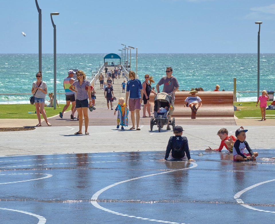 Henley Square TCL 1