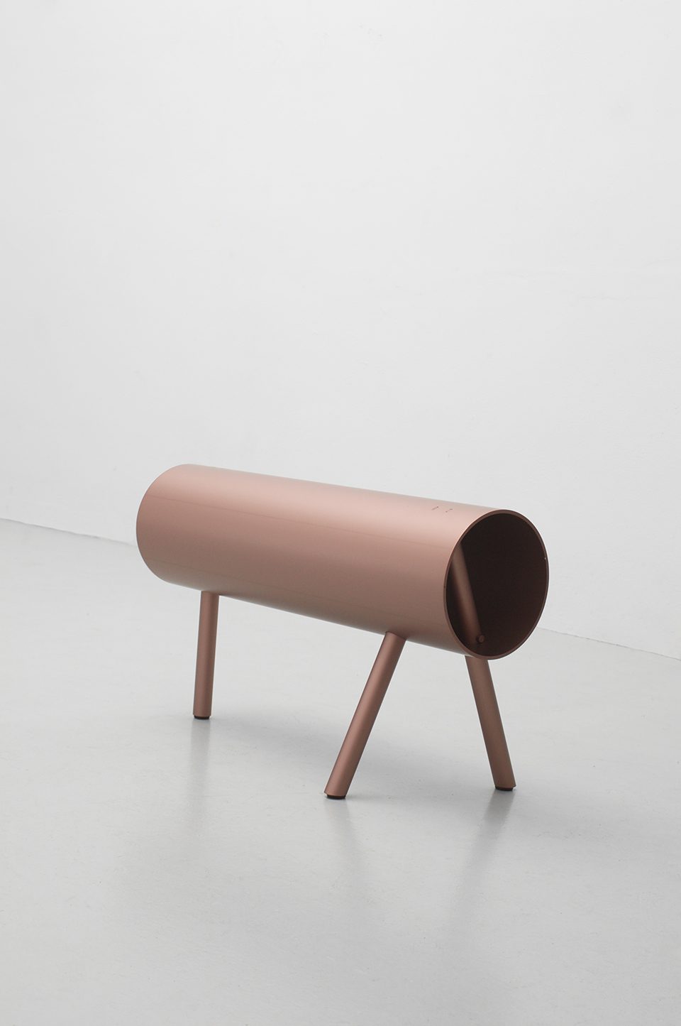 OS OOS Tunnel Collection Stool Bench 18
