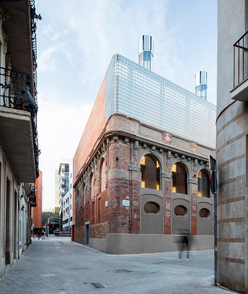 Civic Centre Cristalleries Planell by H ARQUITECTES