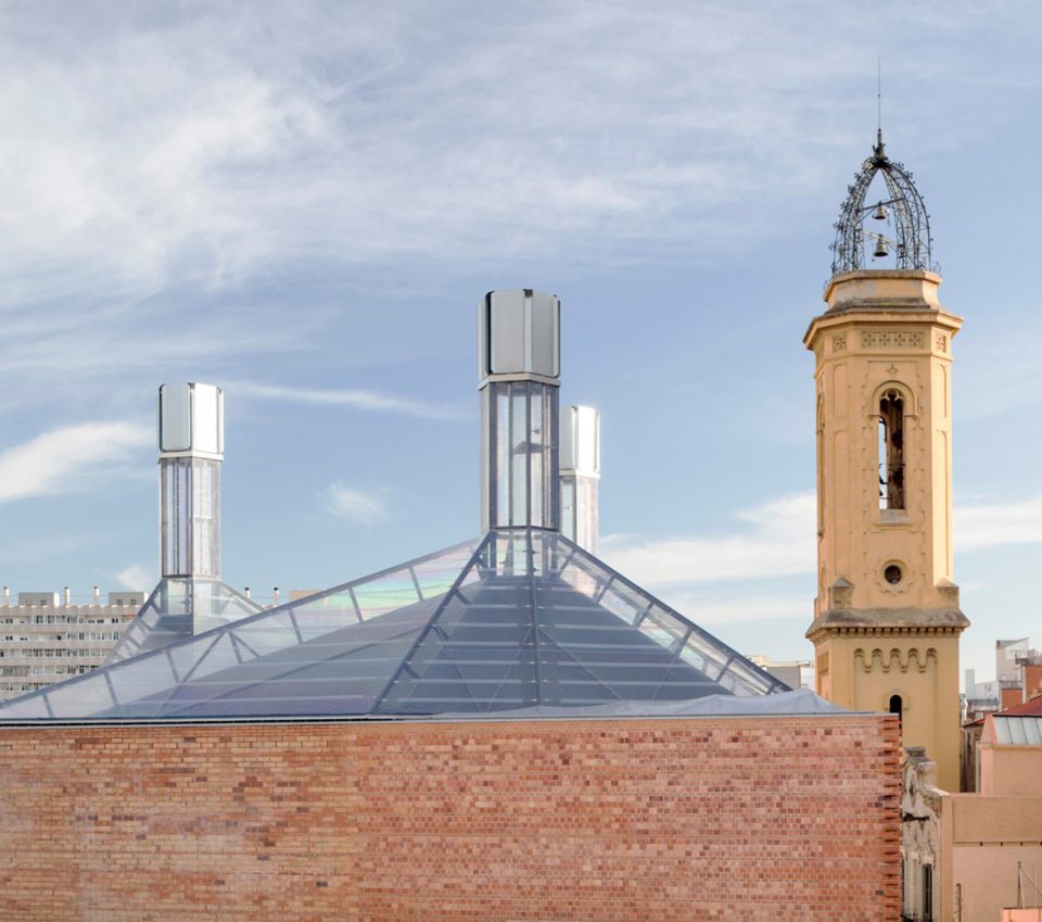 Civic Centre Cristalleries Planell by H ARQUITECTES