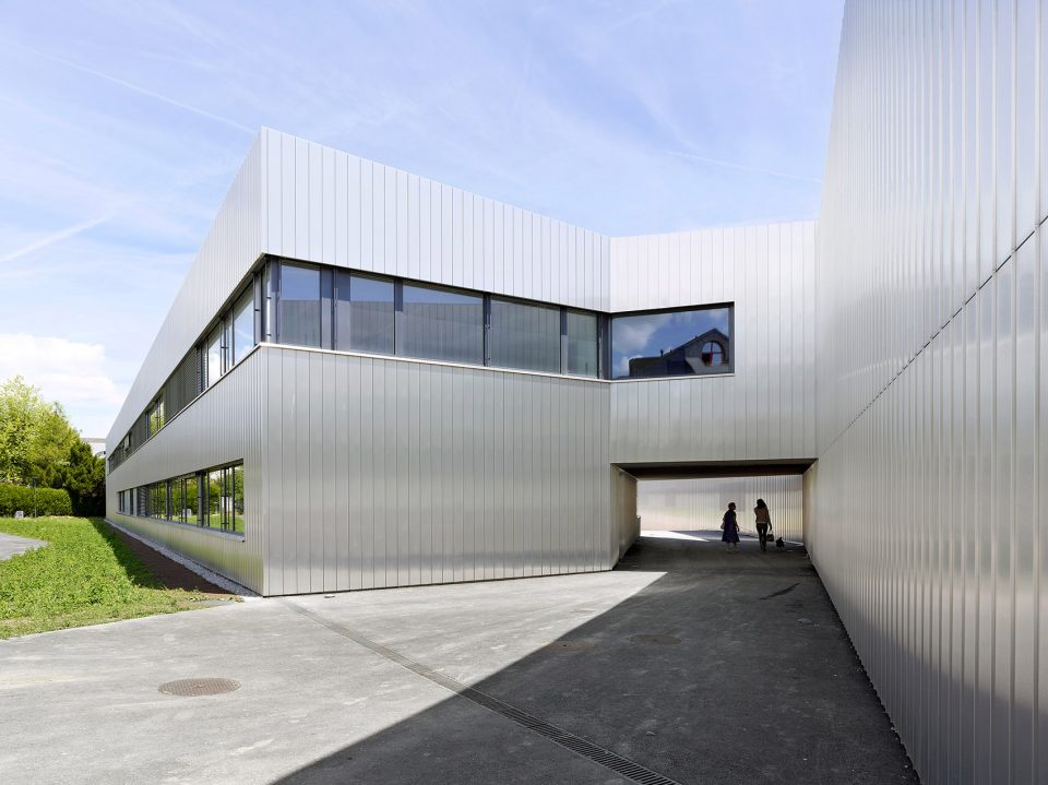 teaching center of nyon by aeby perneger associes sa