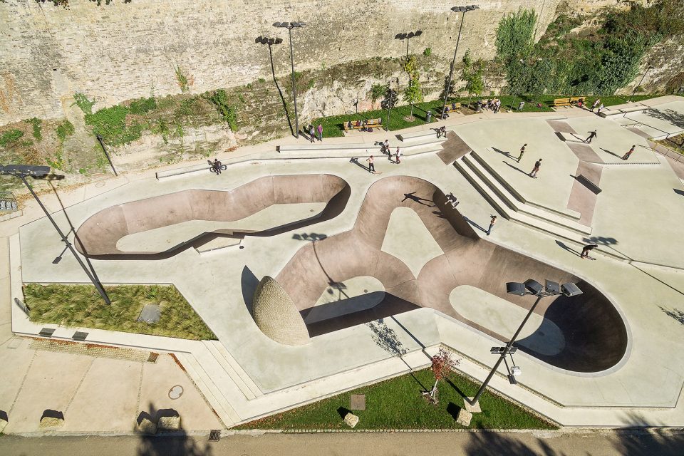 Skatepark Peitruss by Constructo Skatepark Architecture
