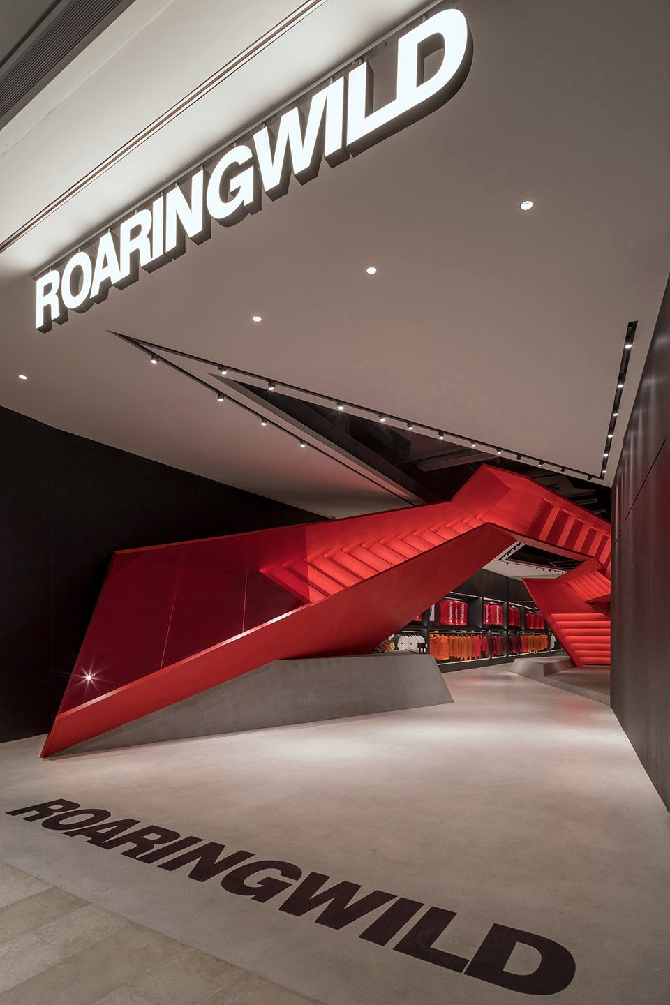 ROARINGWILD DOMANI