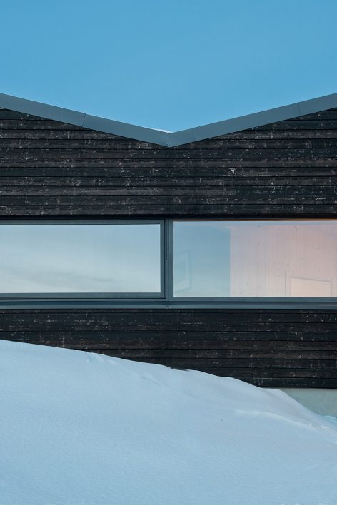 Cabin Sjusjøen by Aslak Haanshuus Arkitekter AS