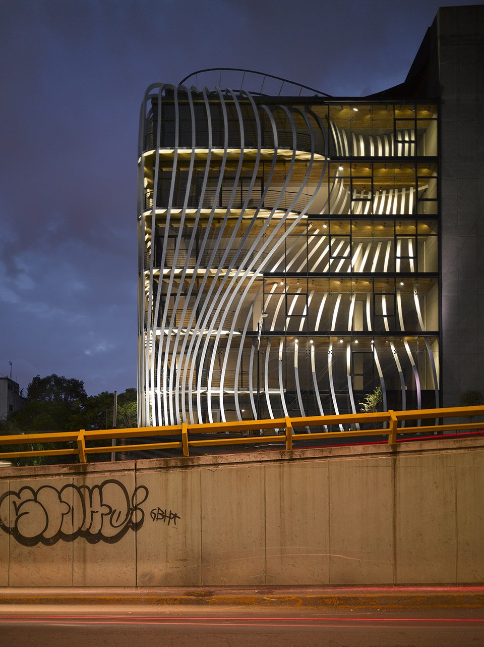 Threads by Belzberg Architects