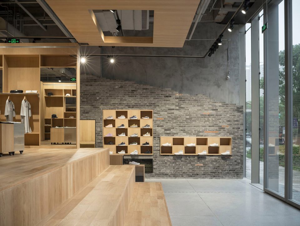 doe store in shanghai by b l u e architecture studio